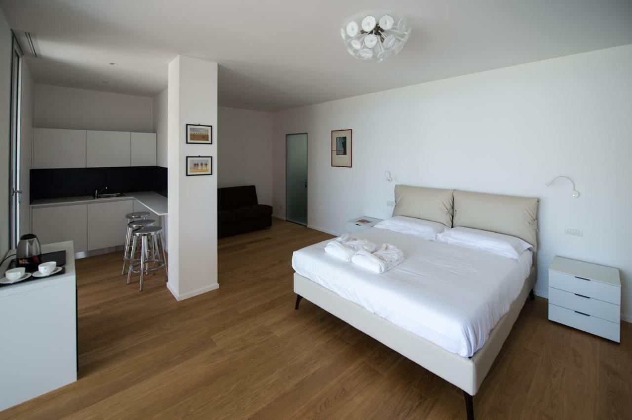 B&B Capo Torre Resort & Spa Albisola Superiore Kültér fotó