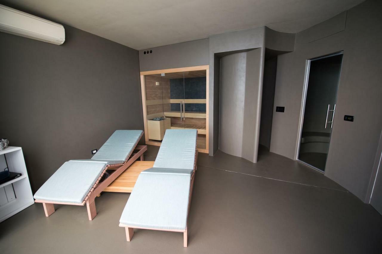 B&B Capo Torre Resort & Spa Albisola Superiore Kültér fotó