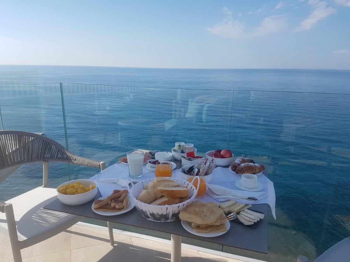 B&B Capo Torre Resort & Spa Albisola Superiore Kültér fotó
