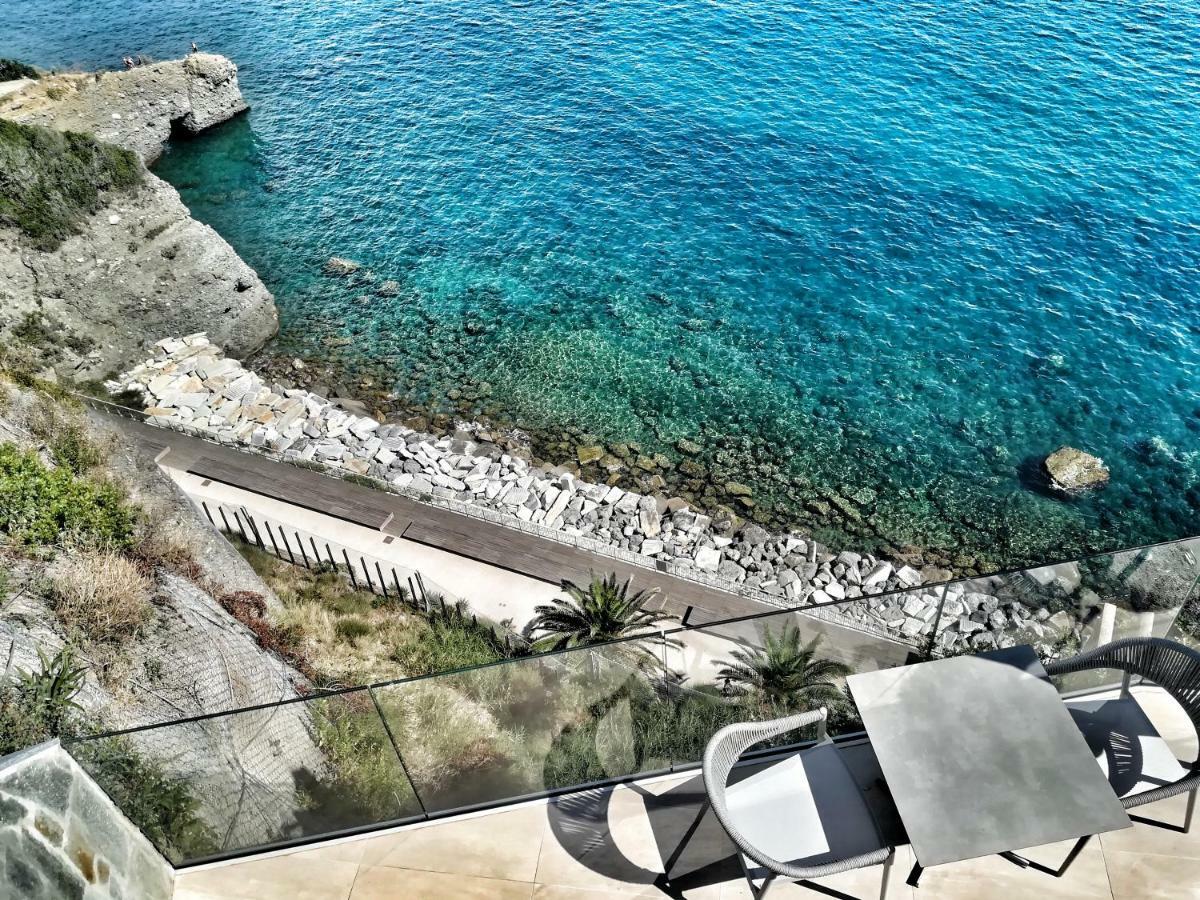 B&B Capo Torre Resort & Spa Albisola Superiore Kültér fotó
